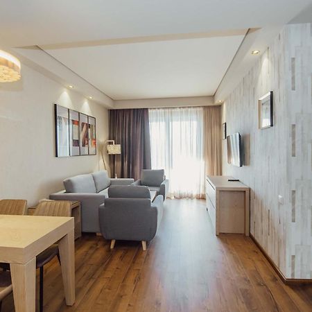 Dreamland Oasis Aparthotel Kobuleti Εξωτερικό φωτογραφία